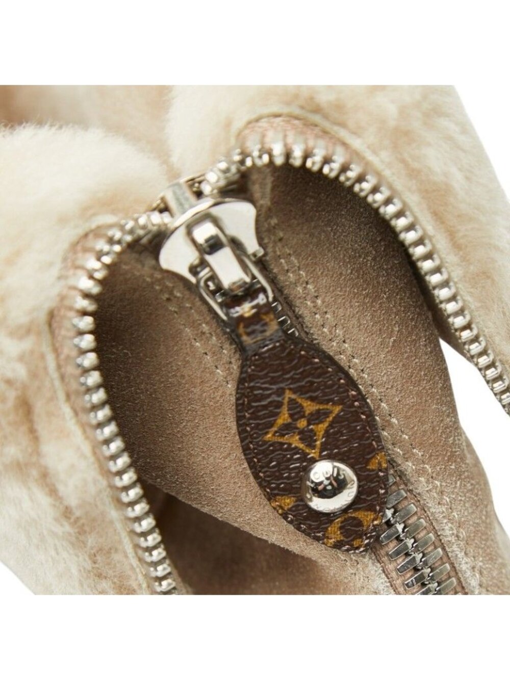 Louis Vuitton LV Bob Line Shearling Ankle Boots 37.5 Beige - Picture 6 of 10